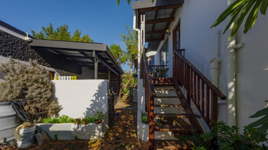 5 Bedroom Property for Sale in Bredasdorp Western Cape